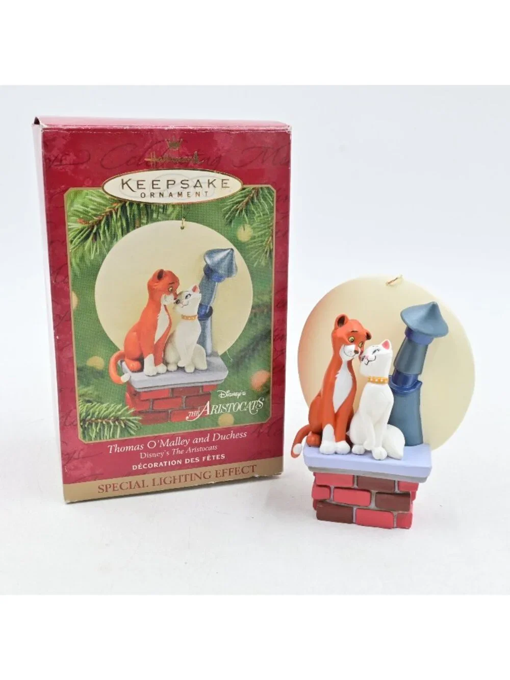 Hallmark Keepsake Disney Aristocats Thomas O'Malley Duchess Ornament 2001